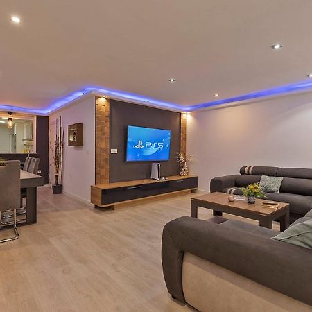 Luxury Apartment City Centre Granada Luaran gambar