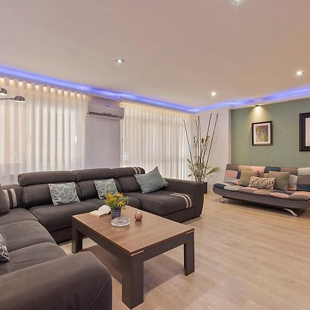 Luxury Apartment City Centre Granada Luaran gambar